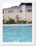 jason_jump1 * 768 x 1024 * (116KB)
